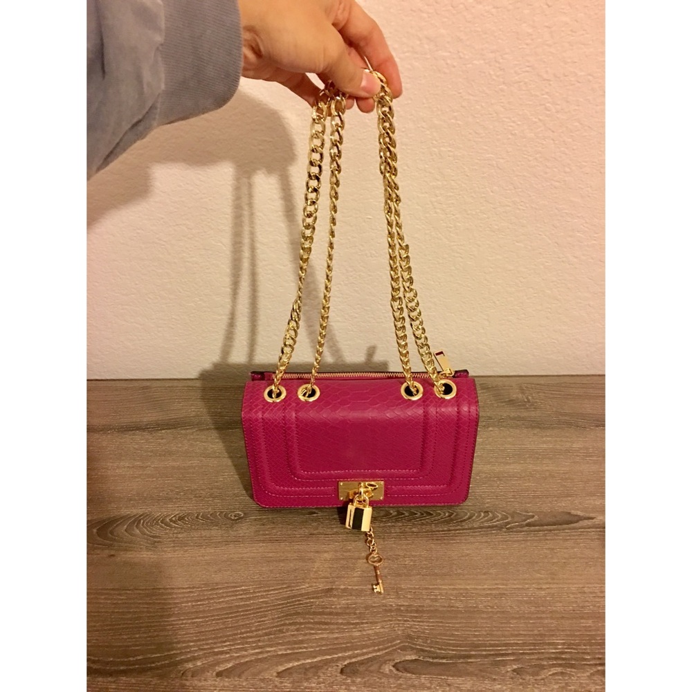 Hot pink fuchsia purse - Picture 7 of 7