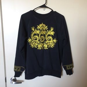 unif sweatshirt