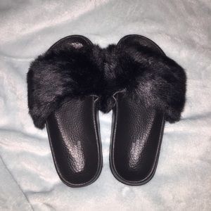 Black Faux Fur Slippers