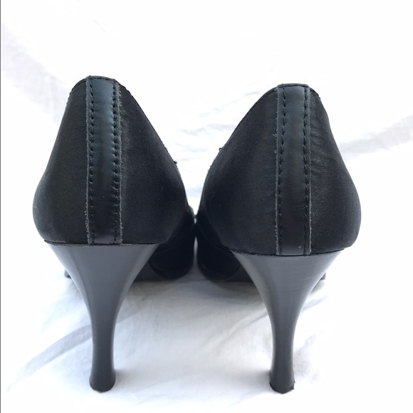 Michael Kors black satin peep toe heels - Picture 5 of 6