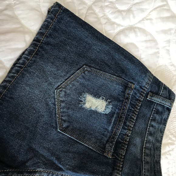 Distressed Button Denim Shorts - Picture 7 of 8
