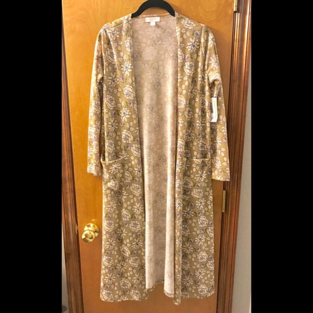 LulaRoe BEAUTIFUL brand new with tags Sarah!