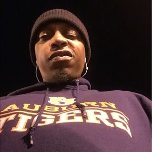 Meet your Posher, Melvin