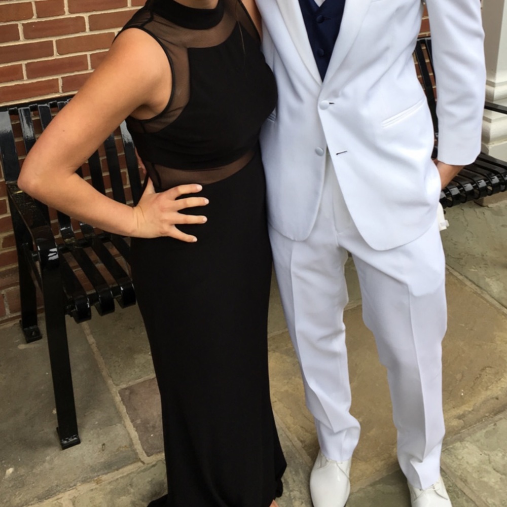 Black prom dress