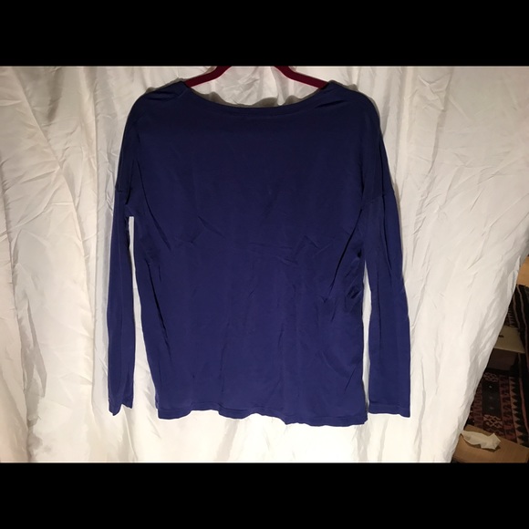 James Perse- looser fitting long sleeve - Picture 2 of 3