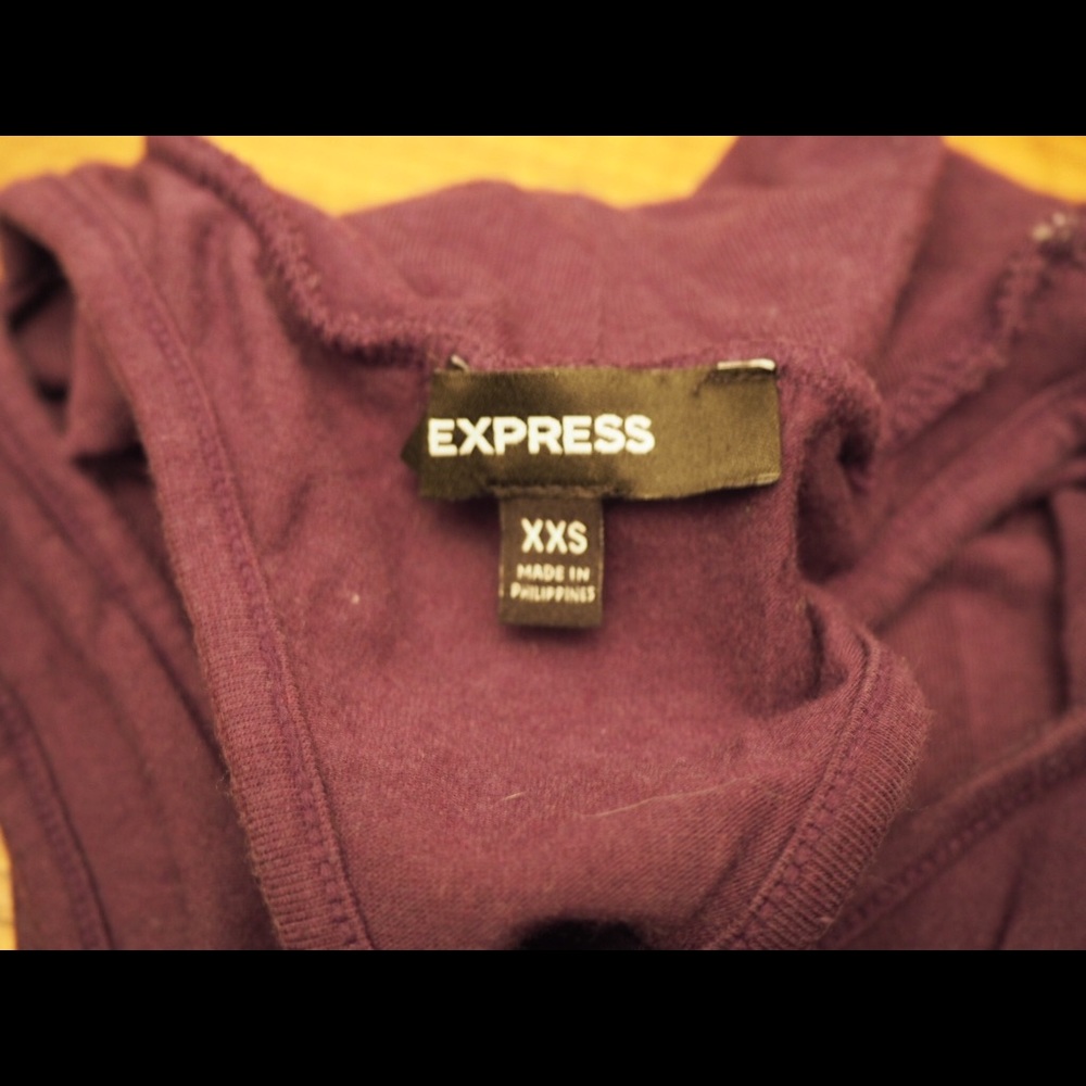 Express Tanktop - Picture 3 of 4
