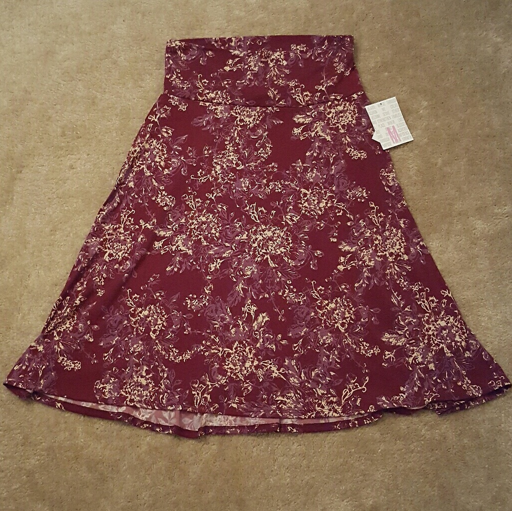 LuLaRoe NWT Azure sz Medium