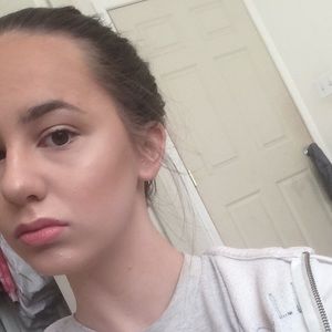 Meet your Posher, Bridget