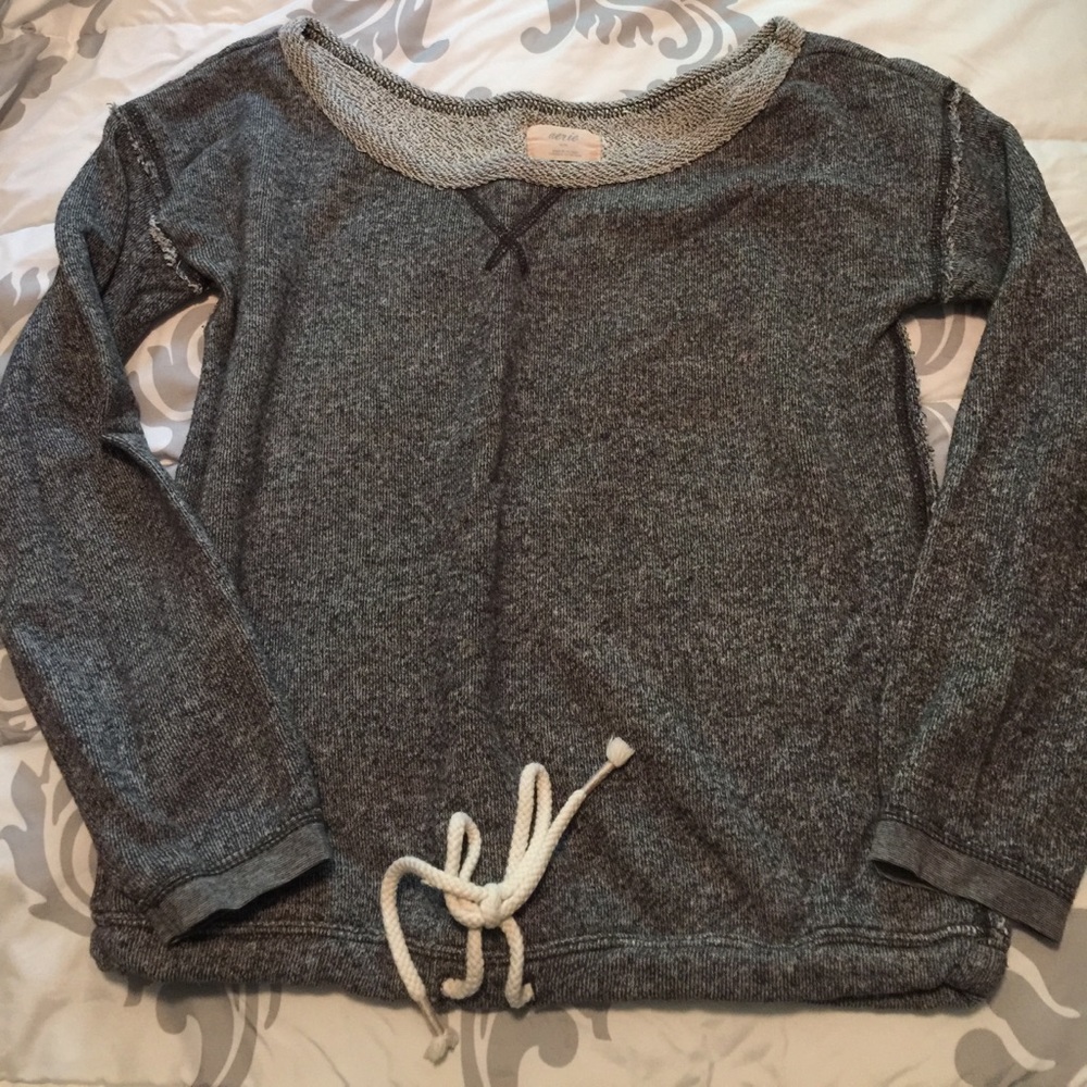 Aerie sweatshirt