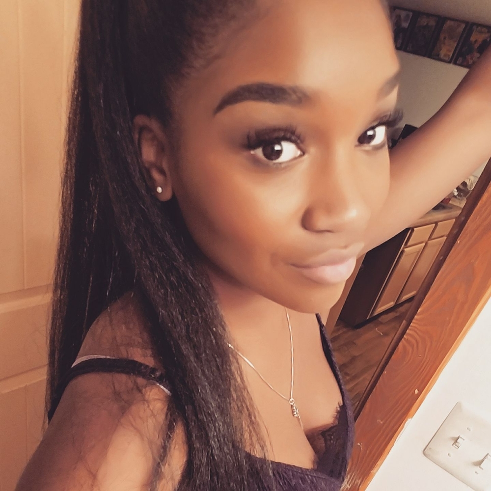 Meet your Posher, Chanavia