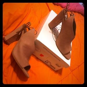 Steve Madden Saffron