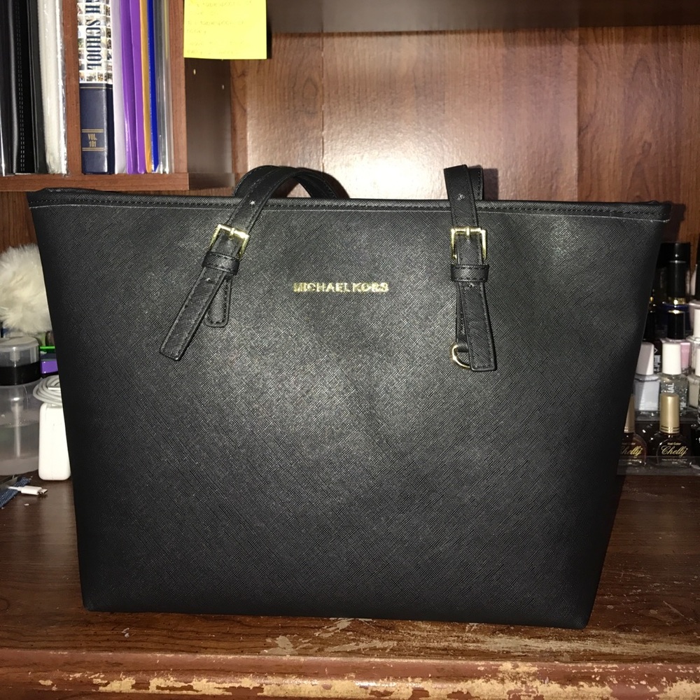 Black Michael Kors Tote