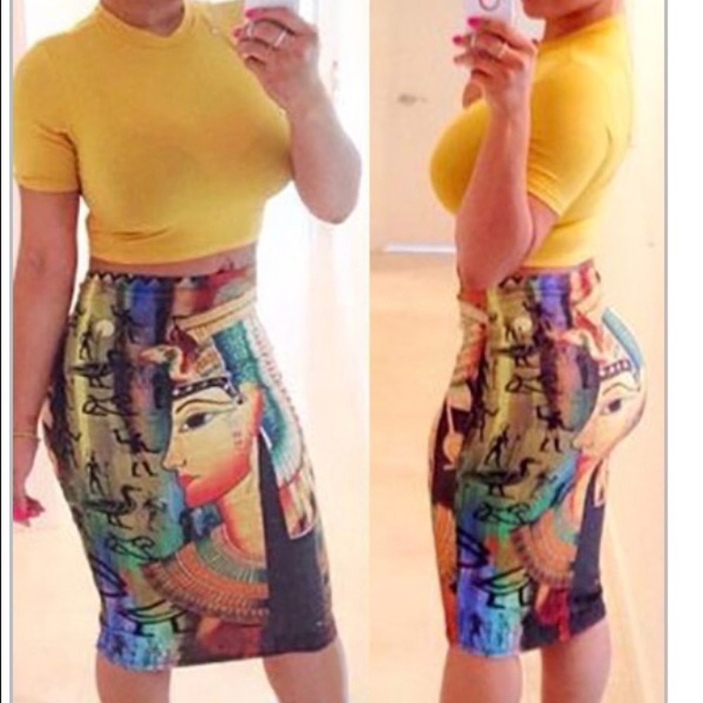 2 piece outfit , body com
