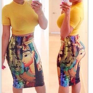 2 piece outfit , body com