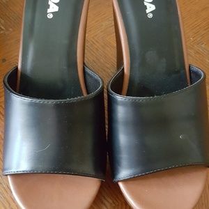 Size 8 wedges