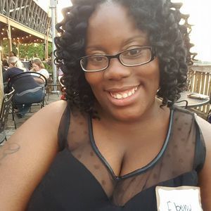 Meet your Posher, Ebony