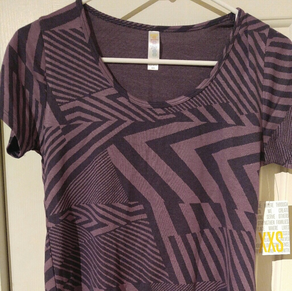 LulaRoe Classic T