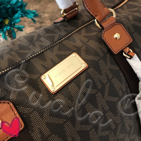 •🆕 Michael Kors Duffle Travel ExtraLarge Brown - Picture 3 of 5