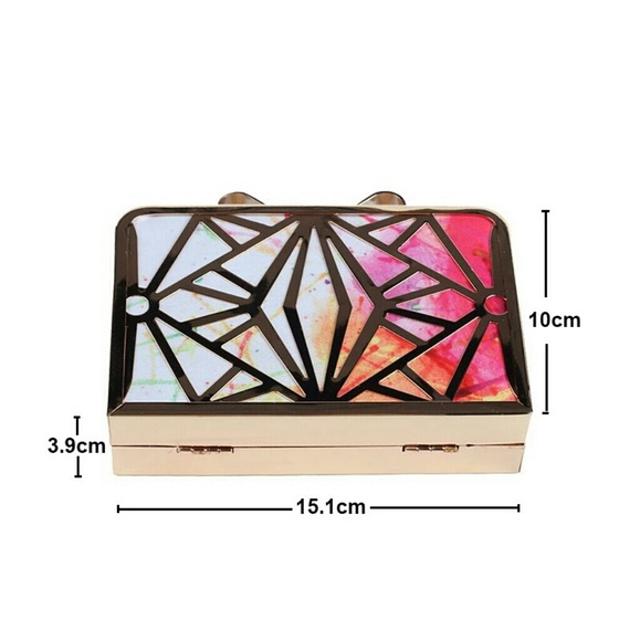 👜HP👜UNIQUE CLUTCH👜 - Picture 2 of 4