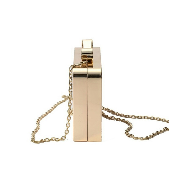 👜HP👜UNIQUE CLUTCH👜 - Picture 3 of 4