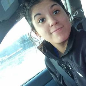 Meet your Posher, Rina