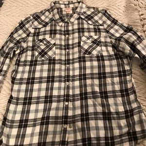Brand new women's plaid button up