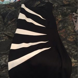 Black and cream dress. Size 16. Business casual.