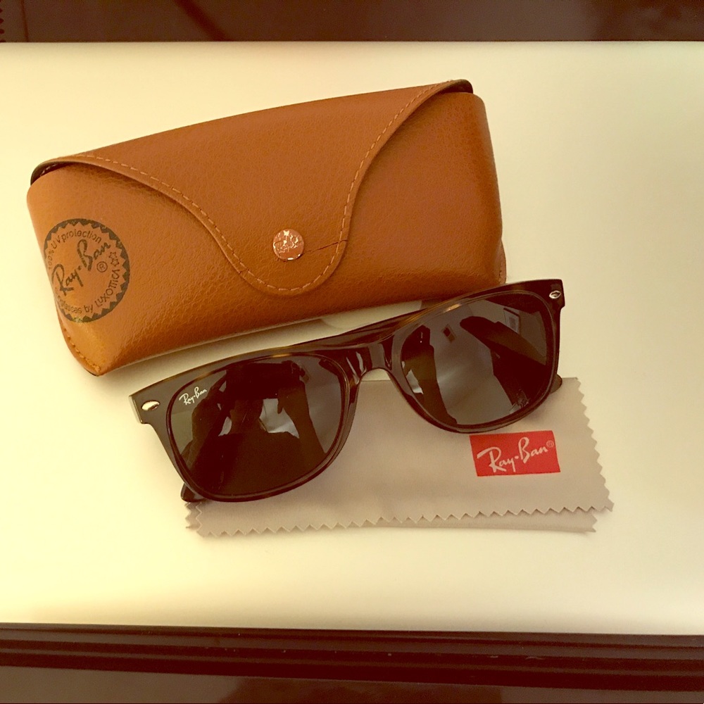 Ray-Ban Sunglasses
