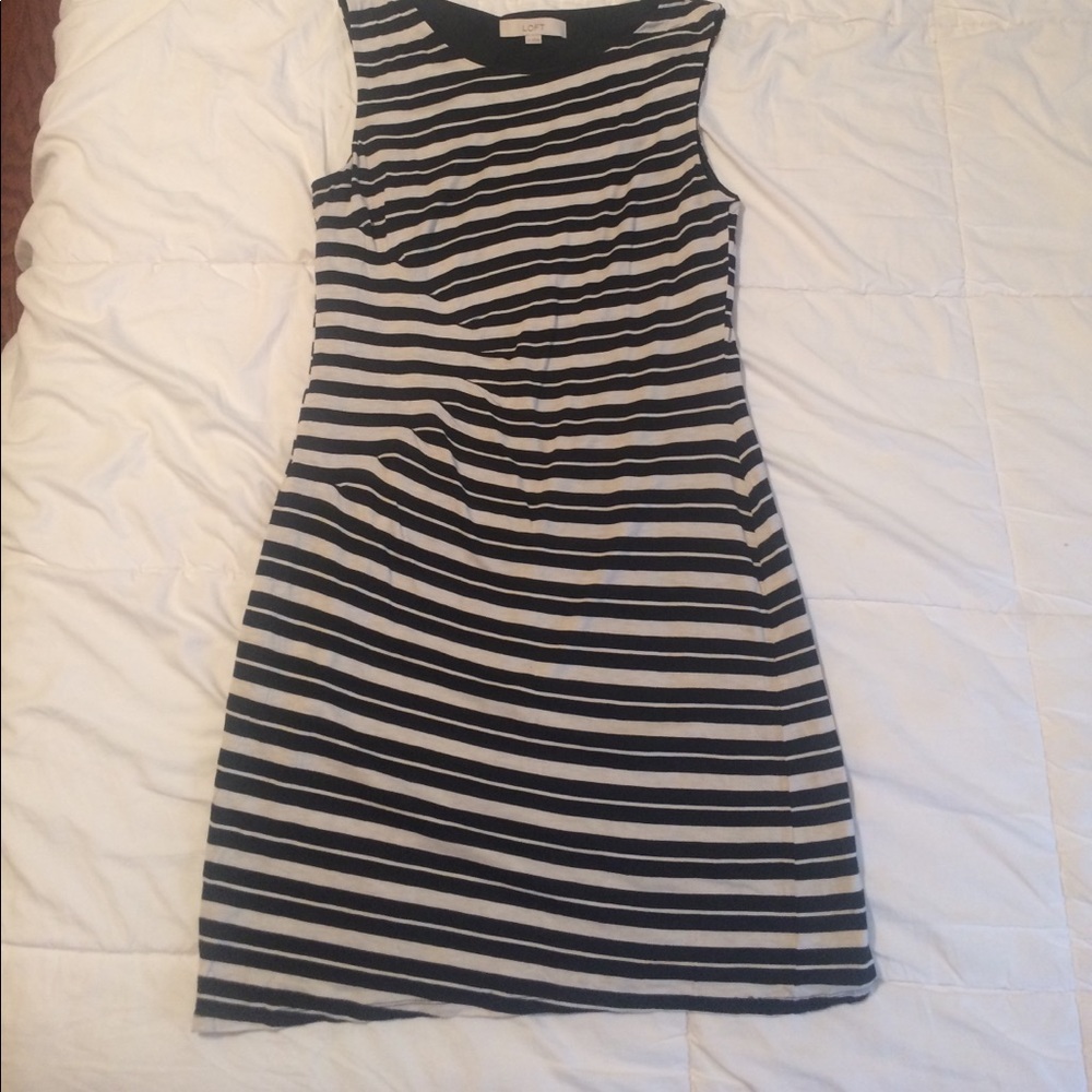 Ann Taylor dress! Closet Clear Out!