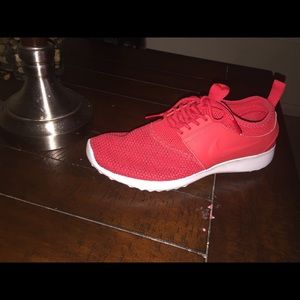 Women's red nikes