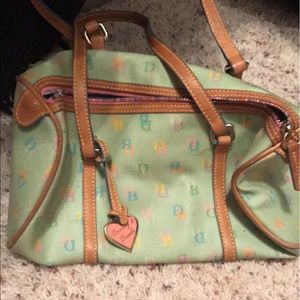 Dooney and bourke bag
