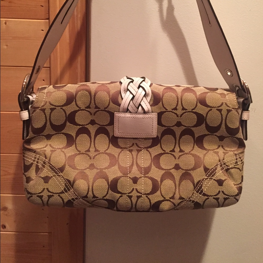 Authentic Coach shoulder bag - Picture 3 of 5