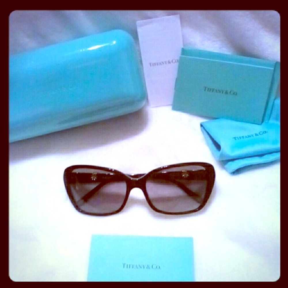 💎 Tiffany & Co. Sunglasses 💎