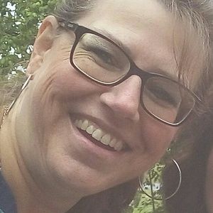 Meet your Posher, Carrie