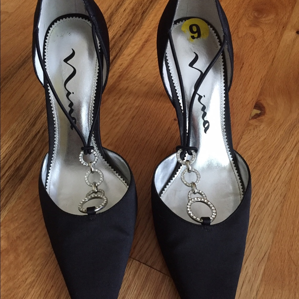 Women's high heeled shoes