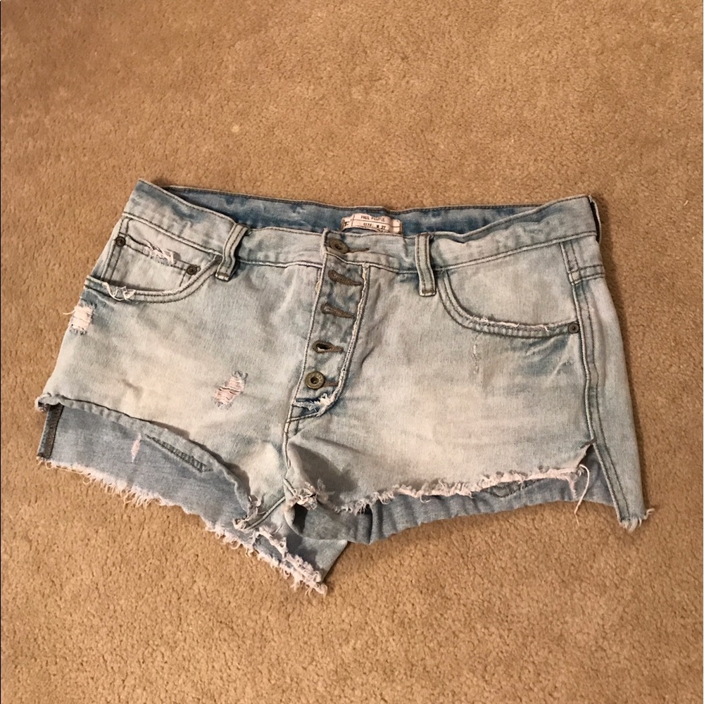 Free people cut off short size 27