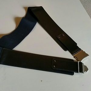 Leather and stretch metal clasp belt