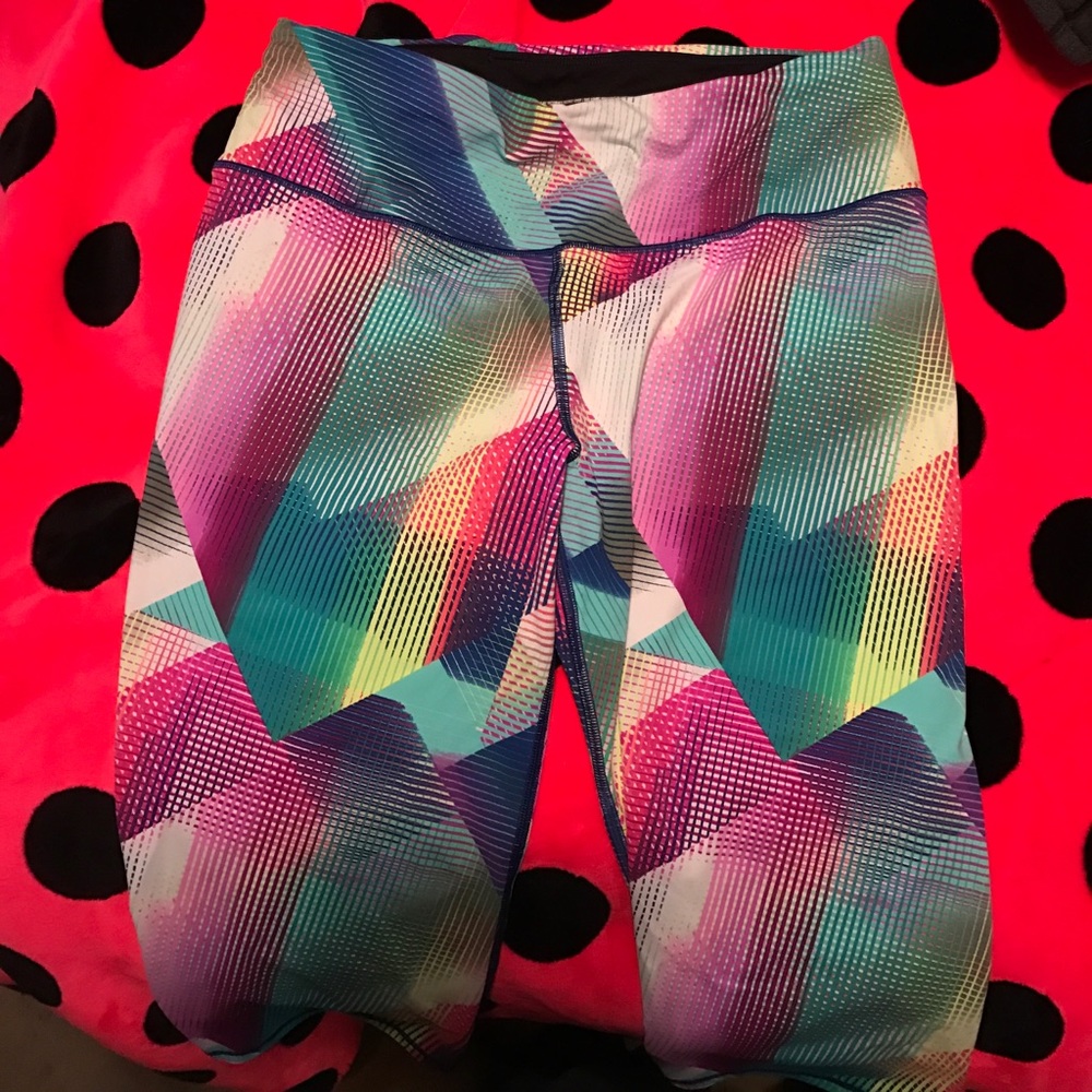 VSX Multicolor Crops