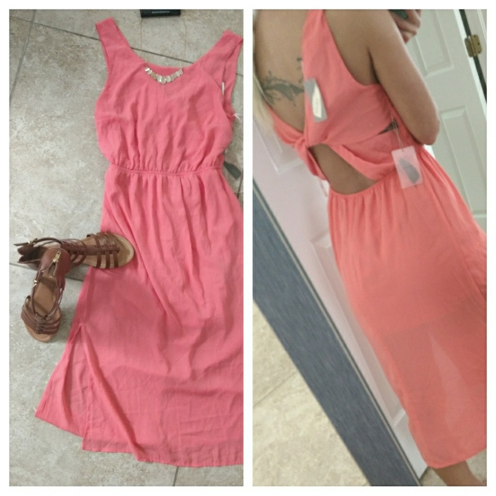 $1o coral open back dress