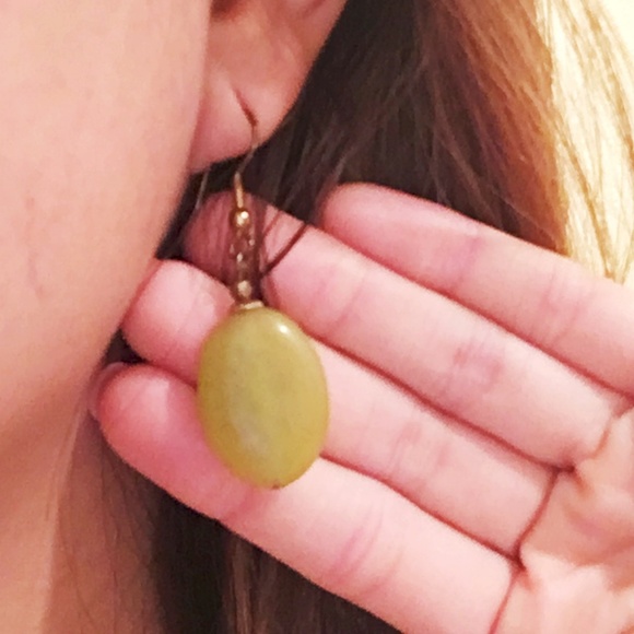 Jade Jewelry set Earrings and Necklace - Picture 3 of 4