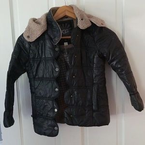 Reposhing my little girls Ugg Puffer jacket