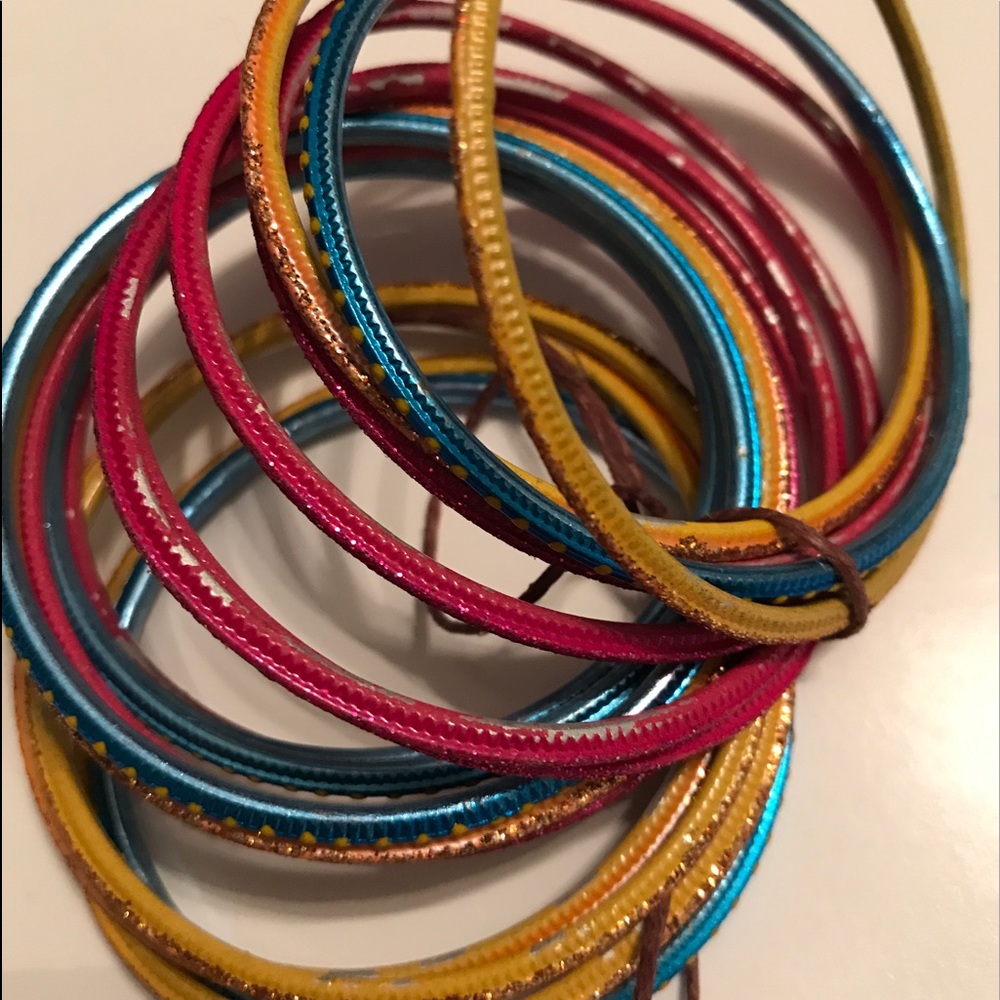 Colorful bangles 🍉