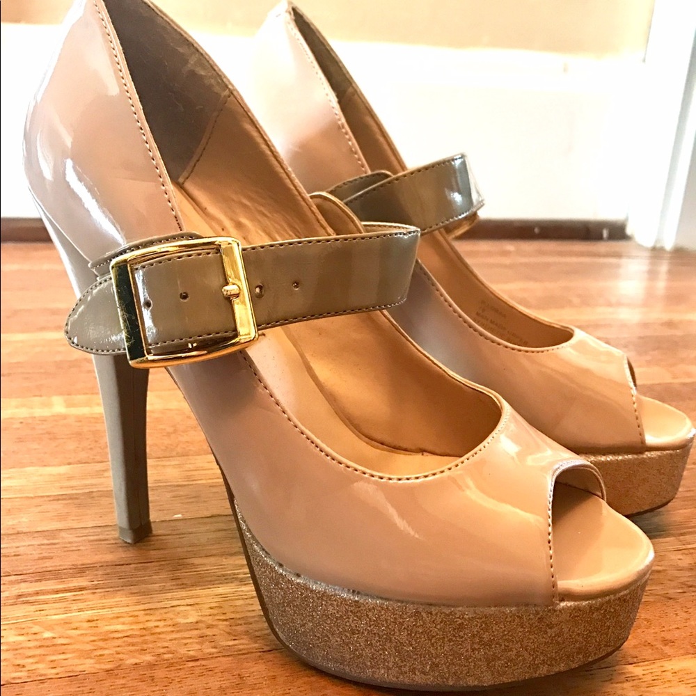 Steve Madden blush/nude glitter platform heels