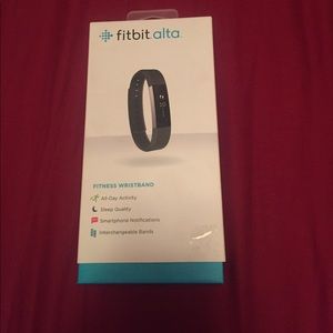 Fitbit Alta with wristband size small