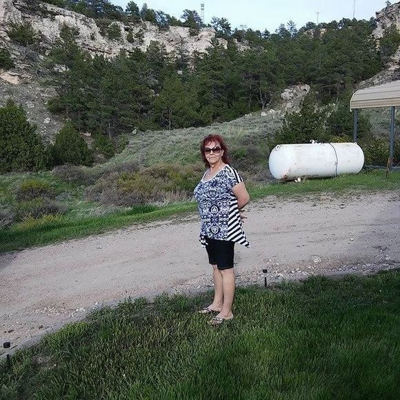 Meet your Posher, Debra - Picture 1 of 1