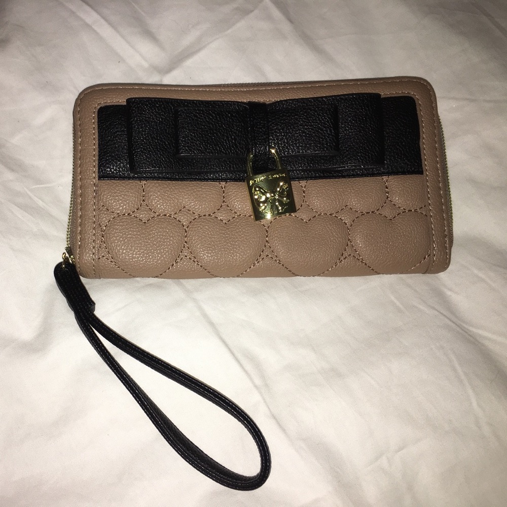 Authentic Betsey Johnson wristlet