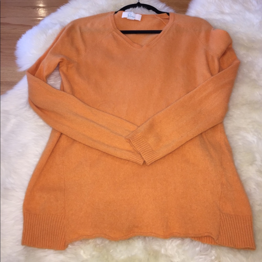 100% cashmere sweater