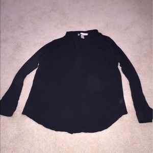 Black long sleeve shirt