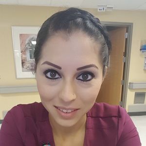 Meet your Posher, Vanessa