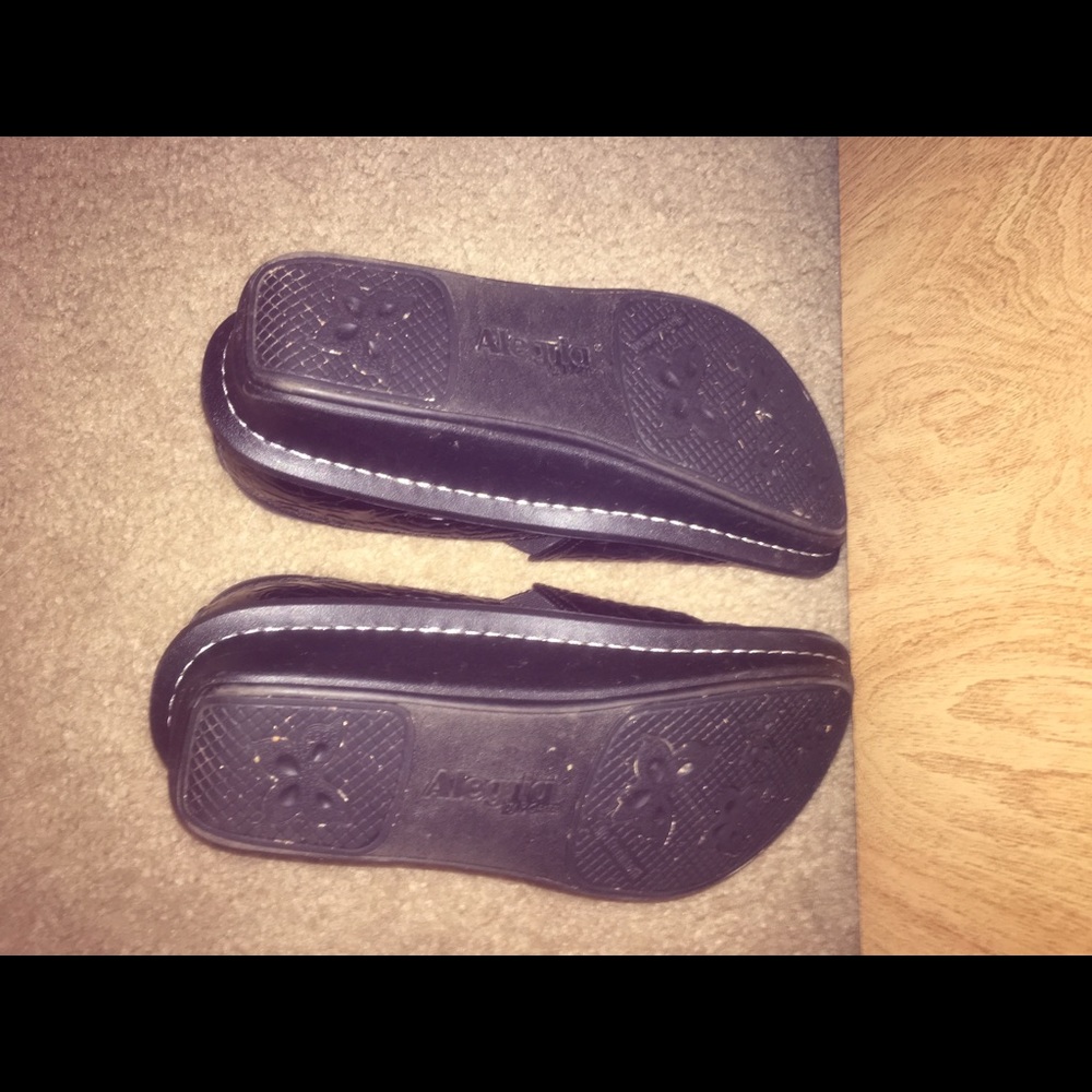 Alegria shoes